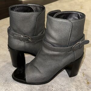 Gray / black Chanel boots